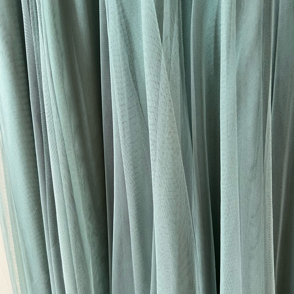 Chicwish Tulle Skirt LG/XL - Picture 3 of 6